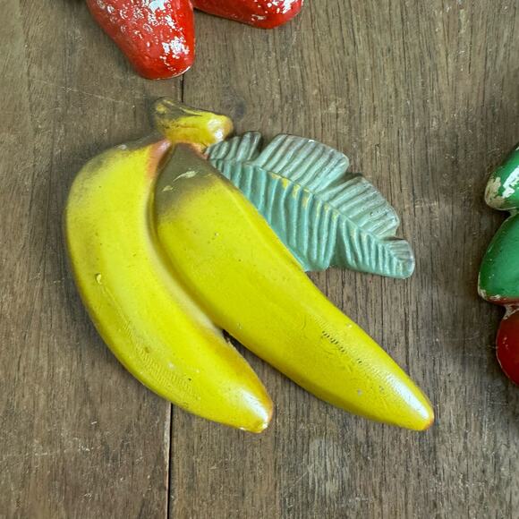 Vintage Mid Century Modern Plaster Chalkware Wall Art Decor Fruit Pears Berries - Picture 7 of 10